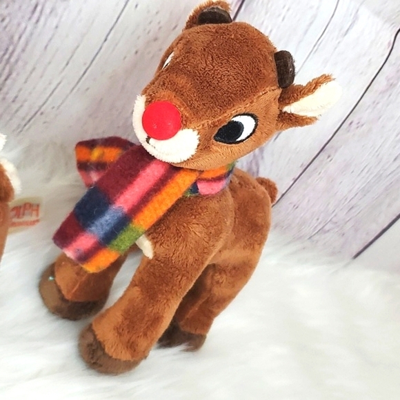 Christmas Rudolph the Red Nosed Sings Reindeer Stocking Stuffer Stuffed Animal - Picture 7 of 15